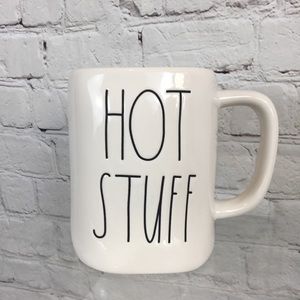 🚨FLASH SALE🚨 Rae Dunn “HOT STUFF” coffee mug